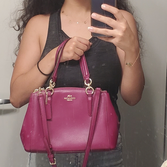 Coach Handbags - 👜🔥Small Coach Bag Great Condition🔥